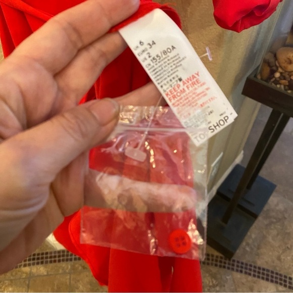 TOPSHOP Women Red Button Asymmetrical Tie Waist Dress Size 2 - Picture 7 of 8